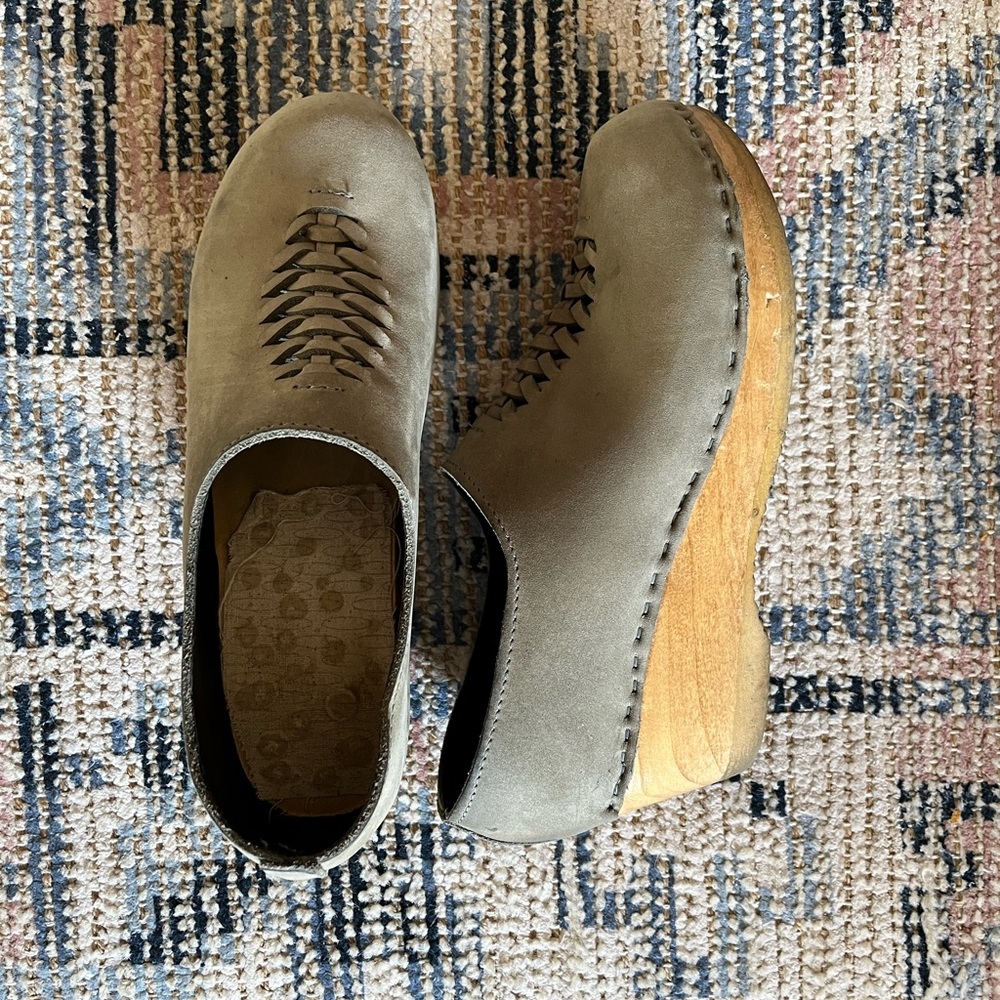 No. 6 braided clog